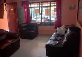 Foto 1 de Casa com 3 Quartos à venda, 160m² em Vila Urupês, Suzano