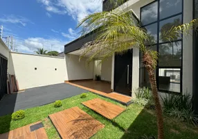Foto 1 de Casa com 3 Quartos à venda, 130m² em Vila Maria Dilce, Goiânia