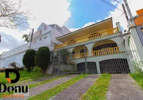 Foto 1 de Casa com 8 Quartos para alugar, 460m² em Guabirotuba, Curitiba