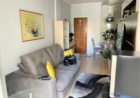 Foto 1 de Apartamento com 2 Quartos à venda, 60m² em Jardim Astúrias, Guarujá