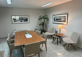 Foto 1 de Sala Comercial para alugar, 33m² em Moema, São Paulo
