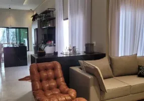 Foto 1 de Casa de Condomínio com 3 Quartos à venda, 185m² em Roncáglia, Valinhos