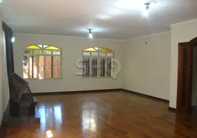 Foto 1 de Sobrado com 3 Quartos para alugar, 350m² em Água Fria, São Paulo