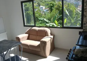 Foto 1 de Apartamento com 1 Quarto para alugar, 40m² em Pantanal, Florianópolis