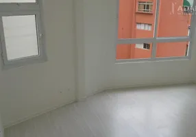 Foto 1 de Apartamento com 1 Quarto para alugar, 27m² em Consolação, São Paulo