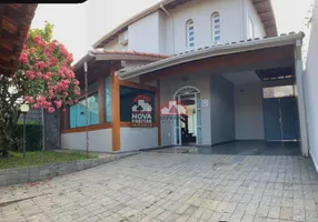 Foto 1 de Casa com 4 Quartos à venda, 250m² em Caputera, Caraguatatuba