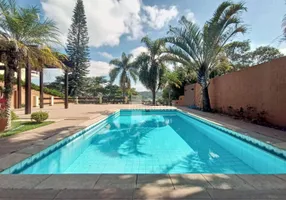 Foto 1 de Casa de Condomínio com 4 Quartos à venda, 378m² em Parque Dom Henrique, Cotia