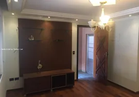 Foto 1 de Sobrado com 3 Quartos à venda, 214m² em Jardim D'abril, Osasco