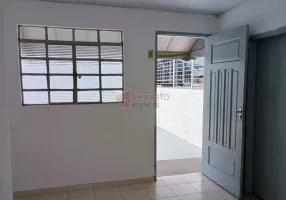 Foto 1 de Casa com 2 Quartos para alugar, 73m² em Vila Aparecida, Jundiaí