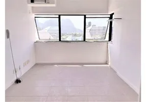 Foto 1 de Galpão/Depósito/Armazém com 1 Quarto para venda ou aluguel, 27m² em Barra da Tijuca, Rio de Janeiro