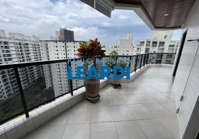 Foto 1 de Apartamento com 3 Quartos para venda ou aluguel, 140m² em Barra Funda, Guarujá