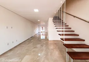 Foto 1 de Casa com 3 Quartos à venda, 119m² em Igara, Canoas