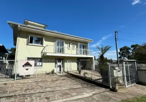 Foto 1 de Casa com 3 Quartos para alugar, 175m² em Desvio Rizzo, Caxias do Sul