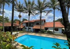 Foto 1 de Casa de Condomínio com 6 Quartos para venda ou aluguel, 665m² em Granja Viana, Cotia