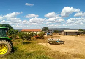 Foto 1 de Fazenda/Sítio com 2 Quartos à venda, 1294m² em Sao Goncalo do Abaete, São Gonçalo do Abaeté