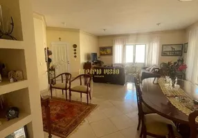 Foto 1 de Casa com 3 Quartos para alugar, 360m² em Vila Oliveira, Mogi das Cruzes