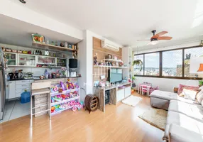 Foto 1 de Apartamento com 3 Quartos à venda, 95m² em Rio Branco, Porto Alegre