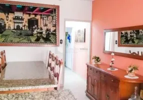 Foto 1 de Sobrado com 3 Quartos à venda, 206m² em Jardim Bela Vista, Taubaté