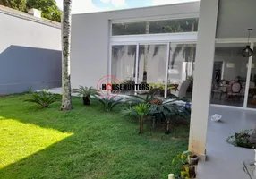 Foto 1 de Casa com 4 Quartos para venda ou aluguel, 416m² em Santo Amaro, São Paulo