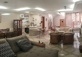 Foto 1 de Sobrado com 3 Quartos à venda, 430m² em Mandaqui, São Paulo