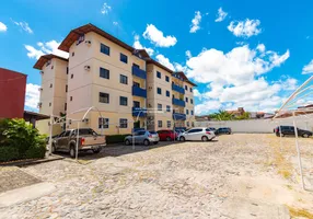 Foto 1 de Apartamento com 2 Quartos à venda, 59m² em Maraponga, Fortaleza