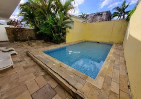 Foto 1 de Casa com 4 Quartos à venda, 362m² em Enseada, Guarujá