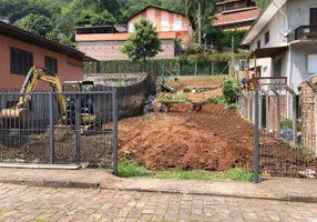 Foto 1 de Lote/Terreno à venda, 333m² em Galópolis, Caxias do Sul