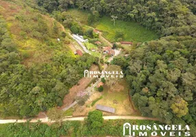 Foto 1 de Fazenda/Sítio com 3 Quartos à venda, 400m² em Ponte Nova, Teresópolis