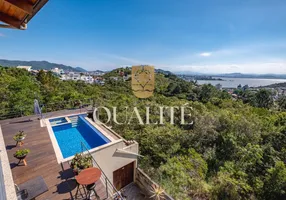 Foto 1 de Casa com 3 Quartos à venda, 450m² em Joao Paulo, Florianópolis