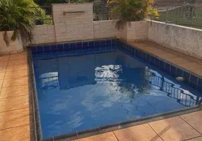 Foto 1 de Sobrado com 3 Quartos à venda, 251m² em Campos Eliseos, Ribeirão Preto