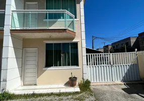 Foto 1 de Casa de Condomínio com 2 Quartos à venda, 75m² em Jardim Mariléa, Rio das Ostras