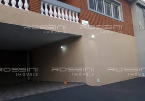 Foto 1 de Casa com 4 Quartos para alugar, 371m² em Jardim América, Ribeirão Preto