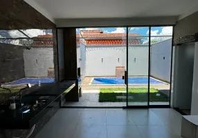 Foto 1 de Casa com 3 Quartos à venda, 110m² em Jardim Balneário Meia Ponte, Goiânia