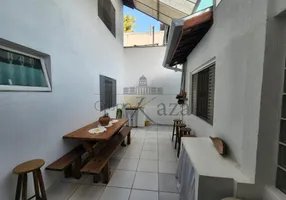 Foto 1 de Casa de Condomínio com 3 Quartos à venda, 157m² em Residencial Planalto, São José dos Campos
