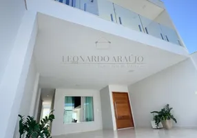 Foto 1 de Casa com 3 Quartos à venda, 190m² em Morada de Laranjeiras, Serra