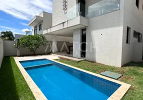 Foto 1 de Sobrado com 4 Quartos à venda, 300m² em Jardins Valencia, Goiânia