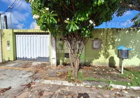 Foto 1 de Casa com 2 Quartos à venda, 180m² em Lagoa Nova, Natal