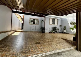 Foto 1 de Casa com 2 Quartos à venda, 113m² em Bairro da Capela, Vinhedo