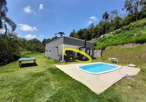 Foto 1 de Fazenda/Sítio com 3 Quartos à venda, 160m² em Jardim Nossa Senhora das Graças, Cotia