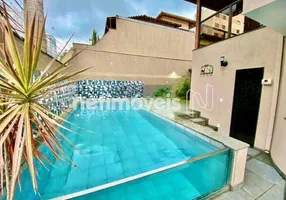 Foto 1 de Casa com 5 Quartos à venda, 500m² em Castelo, Belo Horizonte