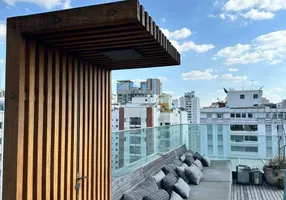 Foto 1 de Cobertura com 4 Quartos para venda ou aluguel, 370m² em Vila Nova Conceição, São Paulo