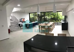 Foto 1 de Casa de Condomínio com 4 Quartos para venda ou aluguel, 210m² em Praia de Camburí, São Sebastião