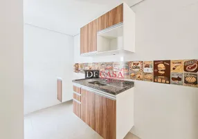 Foto 1 de Apartamento com 2 Quartos para alugar, 49m² em Itaquera, São Paulo