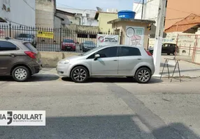 Foto 1 de Lote/Terreno à venda, 671m² em Centro, Macaé