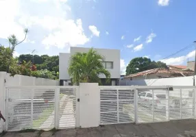 Foto 1 de Galpão/Depósito/Armazém para alugar, 672m² em Madalena, Recife