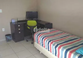 Foto 1 de Cobertura com 4 Quartos à venda, 203m² em Brasil, Uberlândia