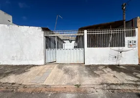 Foto 1 de Casa com 1 Quarto para alugar, 40m² em Santa Maria, Brasília