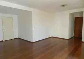 Foto 1 de Apartamento com 3 Quartos à venda, 130m² em Vila Olímpia, São Paulo