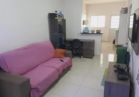 Foto 1 de Casa com 2 Quartos à venda, 61m² em Parque das Oliveiras, Ribeirão Preto