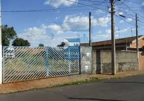 Foto 1 de Lote/Terreno à venda, 350m² em Vila Marcelino, São Carlos